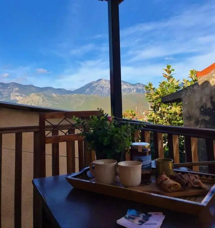 Denthis Stone House - Taygetos Getaway - Hotell Kalamata
